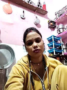 Cut ragni online show from February 24, 2026, 5:22 pm