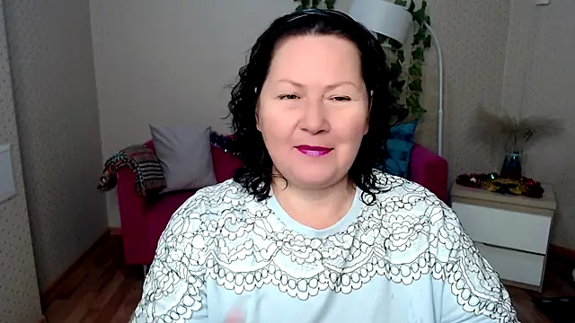 milf hornys online show from November 27, 2025, 4:31 pm