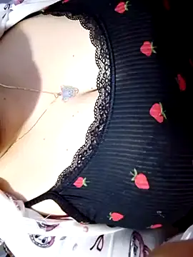 Hnonasix89 online show from March 25, 2026, 3:23 am