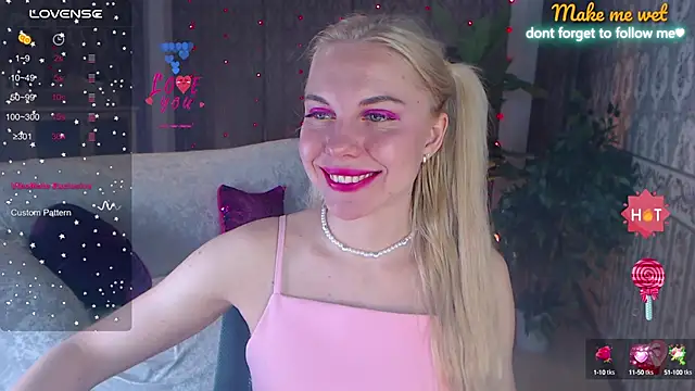 LiSinDoll online show from October 9, 2025, 3:59 am