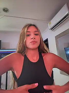 Natalia vidal online show from November 4, 2025, 1:21 pm