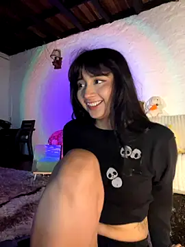 kaori 77 online show from September 25, 2025, 4:05 am