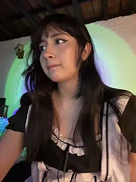 kaori 77 online show from October 2, 2025, 3:35 am