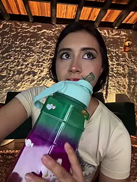 kaori 77 online show from February 24, 2026, 4:10 am