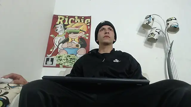 Thomasjons  online show from November 29, 2025, 3:09 am