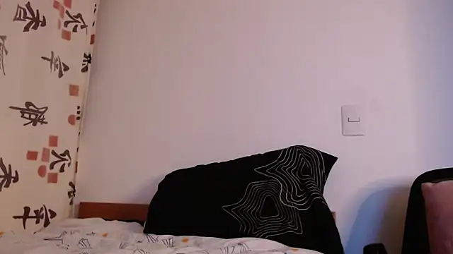 Snapshot of axel_davis_ chatting on October 8, 2025, 11:57 pm axel davis  online show from October 8, 2025, 11:57 pm