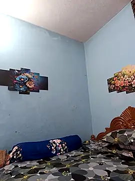 Cute Faria online show from February 6, 2026, 4:28 am