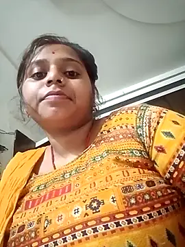 Snapshot of Hot_crety chatting on September 19, 2025, 11:22 am Hot crety online show from September 19, 2025, 11:22 am