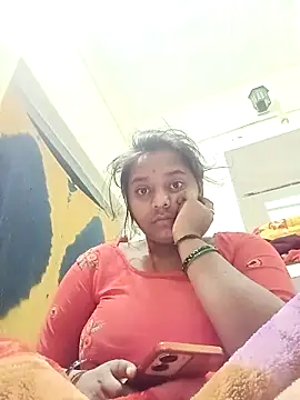 Snapshot of Hot_crety chatting on February 6, 2026, 1:54 am Hot crety online show from February 6, 2026, 1:54 am