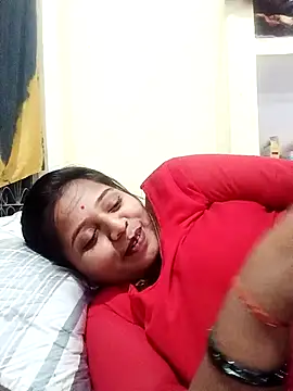 Snapshot of Hot_crety chatting on February 16, 2026, 6:42 am Hot crety online show from February 16, 2026, 6:42 am