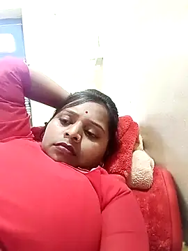 Snapshot of Hot_crety chatting on February 26, 2026, 8:46 am Hot crety online show from February 26, 2026, 8:46 am