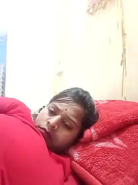 Snapshot of Hot_crety chatting on March 1, 2026, 7:32 am Hot crety online show from March 1, 2026, 7:32 am