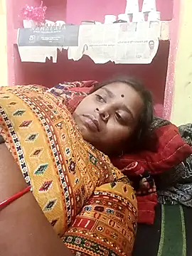 Hot crety online show from April 24, 2026, 3:58 pm