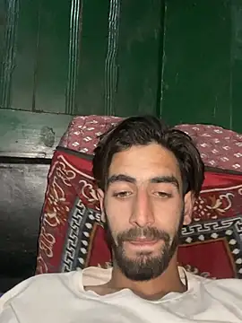 lyath3245 online show from April 9, 2026, 7:19 pm