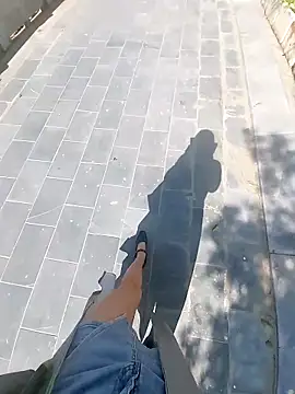 meomeocute online show from November 15, 2025, 5:38 am