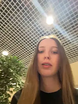 ElliRose online show from January 9, 2026, 9:56 am