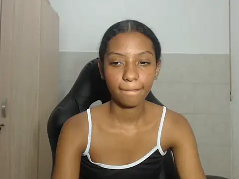 yukari pr online show from December 4, 2025, 2:54 am