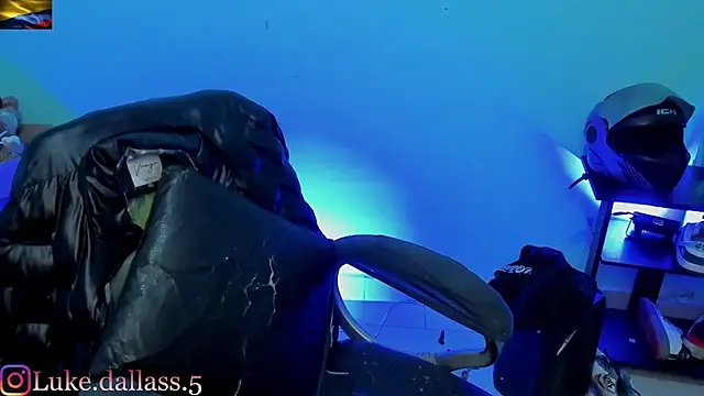 zeus 7777 online show from March 31, 2026, 10:10 pm