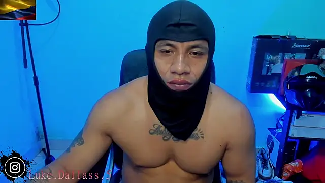 Snapshot of zeus_7777 chatting on May 5, 2026, 8:22 am zeus 7777 online show from May 5, 2026, 8:22 am
