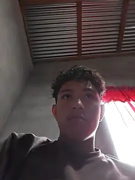 Snapshot of MattBroddy chatting on November 14, 2025, 2:16 pm MattBroddy online show from November 14, 2025, 2:16 pm