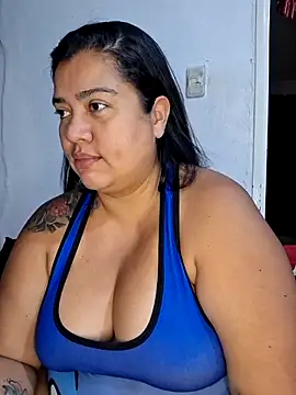 NARNYALABELLA online show from October 26, 2025, 1:44 am