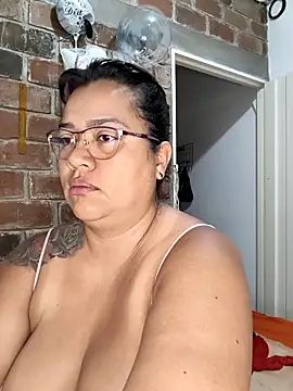 NARNYALABELLA online show from March 17, 2026, 9:56 am