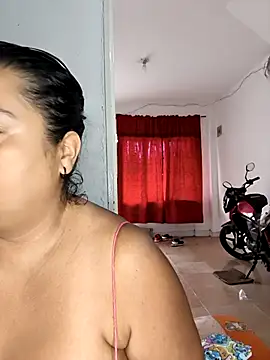 Snapshot of NARNYALABELLA chatting on April 27, 2026, 12:36 pm NARNYALABELLA online show from April 27, 2026, 12:36 pm