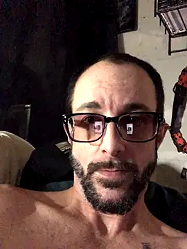 Italian69Stallion online show from November 17, 2025, 9:37 am