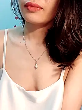 Hinna x online show from March 27, 2026, 8:52 pm