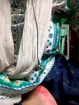 kajalbhabhi44 online show from April 22, 2026, 5:47 pm