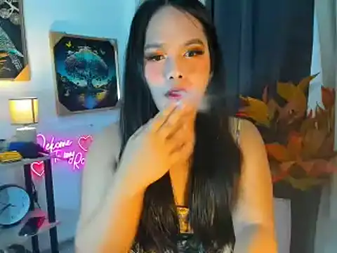 yourmochaloca69 online show from December 20, 2025, 3:52 pm