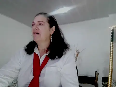 Snapshot of ArdienteBetania chatting on October 17, 2025, 12:52 pm ArdienteBetania online show from October 17, 2025, 12:52 pm