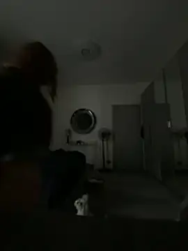 valedrams online show from October 30, 2025, 8:16 am