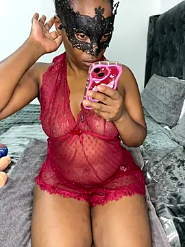 wellbuiltDiosa online show from October 5, 2025, 10:51 pm