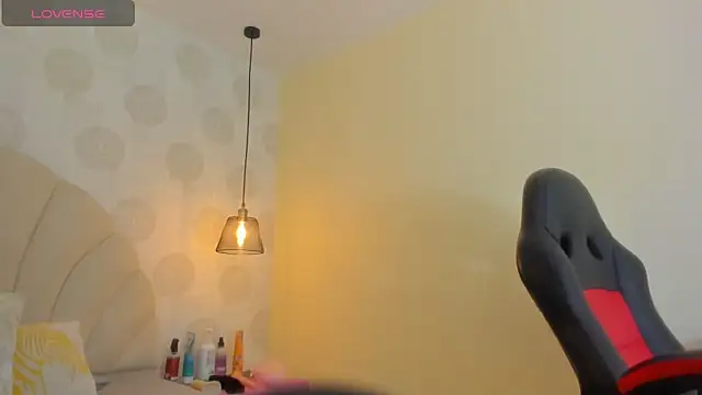 GIANAMILLER6 online show from January 8, 2026, 12:18 pm