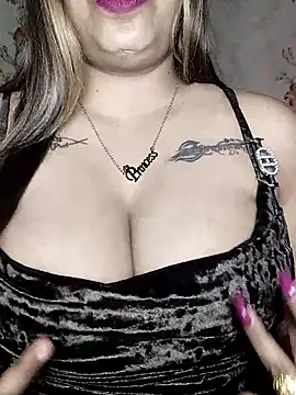 Shiny HOT01 online show from January 13, 2026, 11:48 am