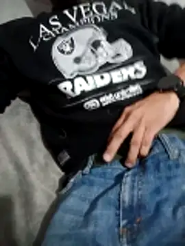 Snapshot of Mounstro3 chatting on November 13, 2025, 5:28 am Mounstro3 online show from November 13, 2025, 5:28 am