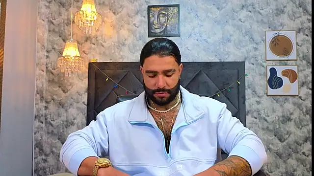 Apolo rousse1 online show from December 5, 2025, 8:38 pm