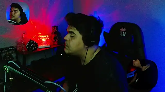 perversus12 online show from April 7, 2026, 8:26 am