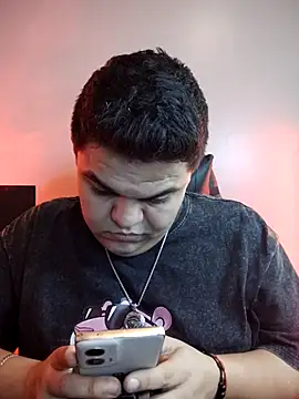 perversus12 online show from April 17, 2026, 6:44 pm