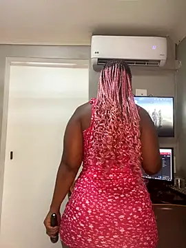 BQueen223 online show from October 29, 2025, 3:25 pm