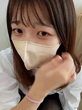 Sakura-japanese- online show from October 5, 2025, 6:23 am