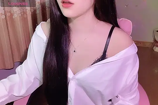  AFang  online show from November 15, 2025, 3:52 pm