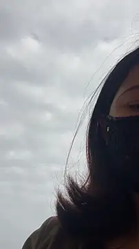 zhizhinaigai online show from March 15, 2026, 3:56 am