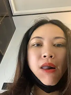 Snapshot of zhizhinaigai chatting on June 5, 2026, 3:35 am zhizhinaigai online show from June 5, 2026, 3:35 am