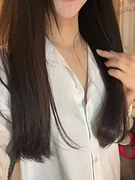 Dior baby online show from March 26, 2026, 4:18 am