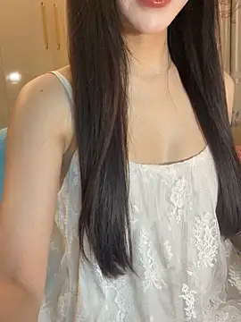 Dior baby online show from April 9, 2026, 2:22 am