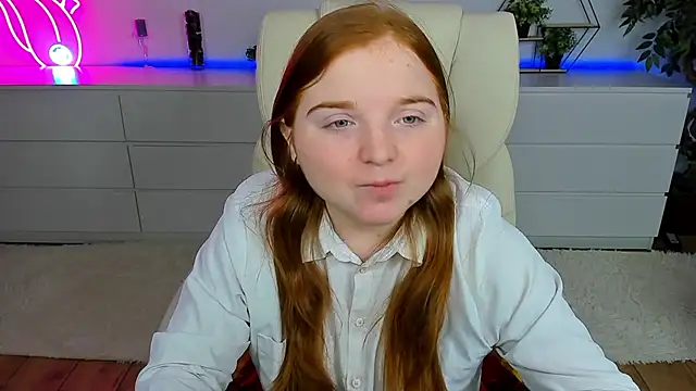 KattyRose8 online show from September 19, 2025, 5:42 am