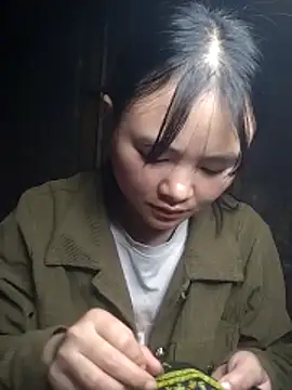 Chaotam1 online show from November 13, 2025, 12:31 am