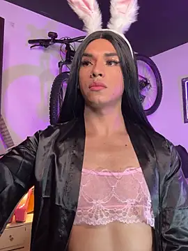 sofia peraltabitch online show from September 10, 2025, 1:27 am